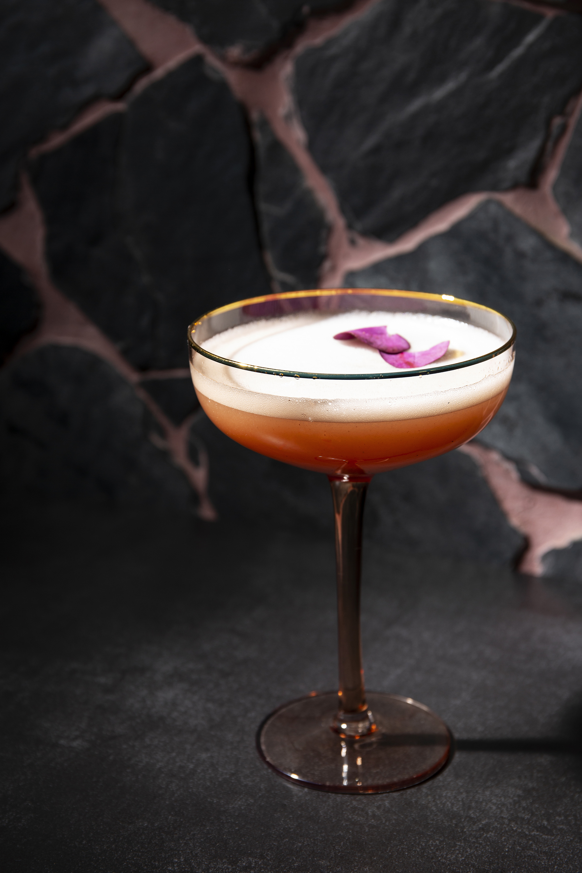 Basalt - Madam Melrose - Feminine, classy, succulent &amp; sweet (Gin, Dry Vermouth &amp; peach purée) (HR) 1 photo Annalize Nel